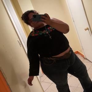 Meet your Posher, Noelia